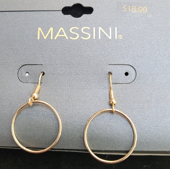 Massini Goldtone hoop earrings - Picture 1 of 2